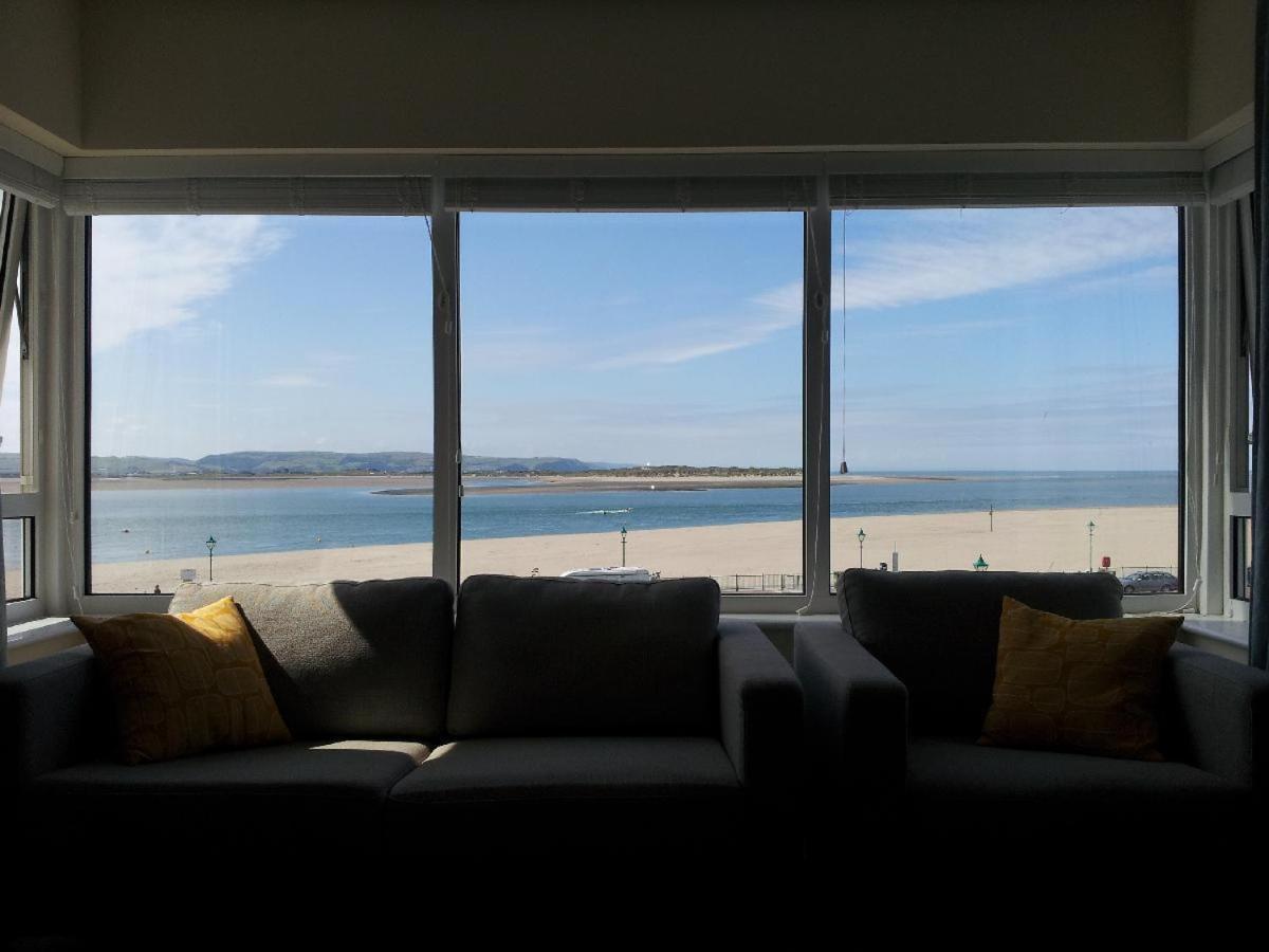 Lovely Seafront 2 Bedroom Apartment 4 阿伯蒂费 外观 照片