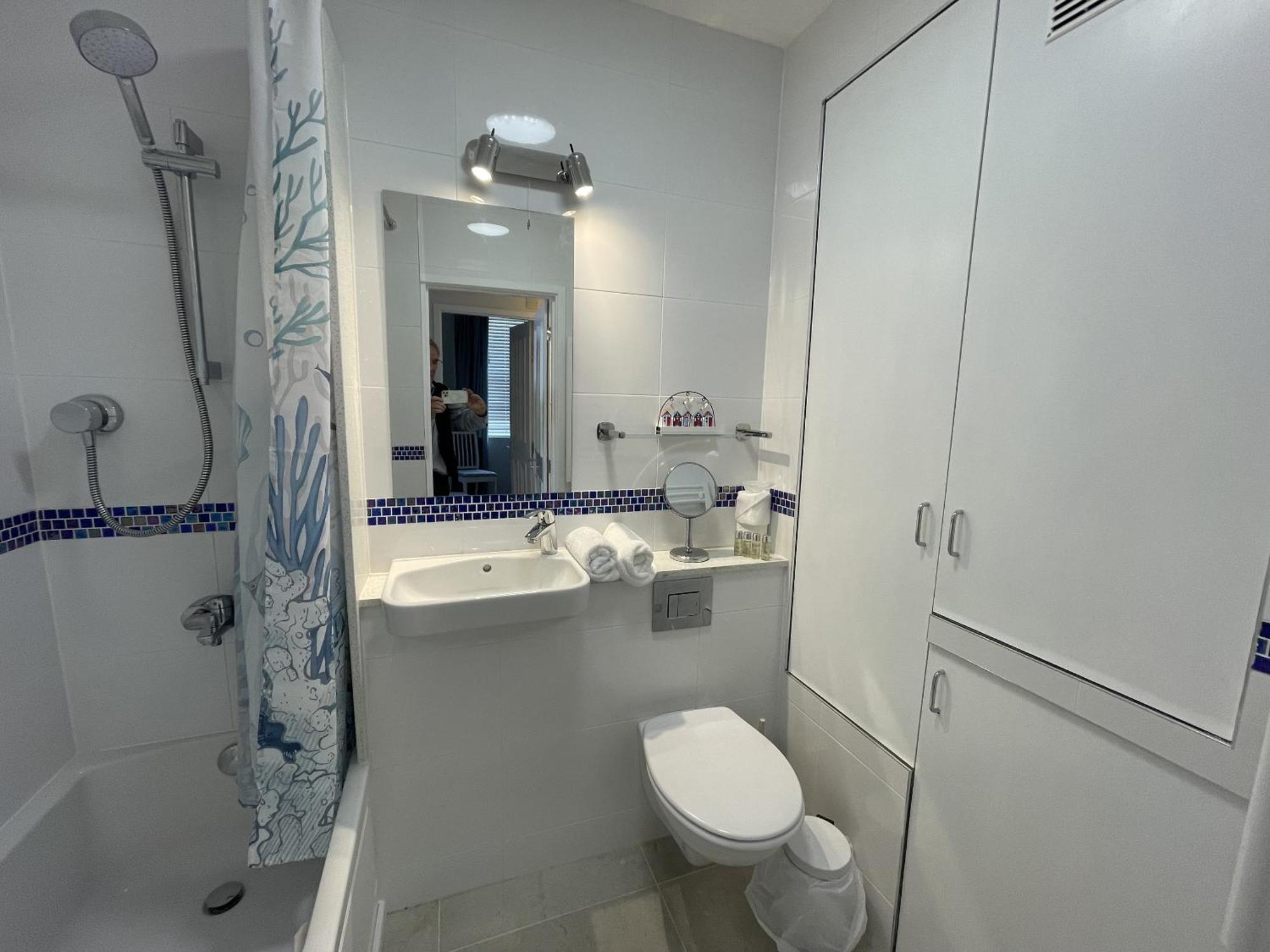 Lovely Seafront 2 Bedroom Apartment 4 阿伯蒂费 外观 照片