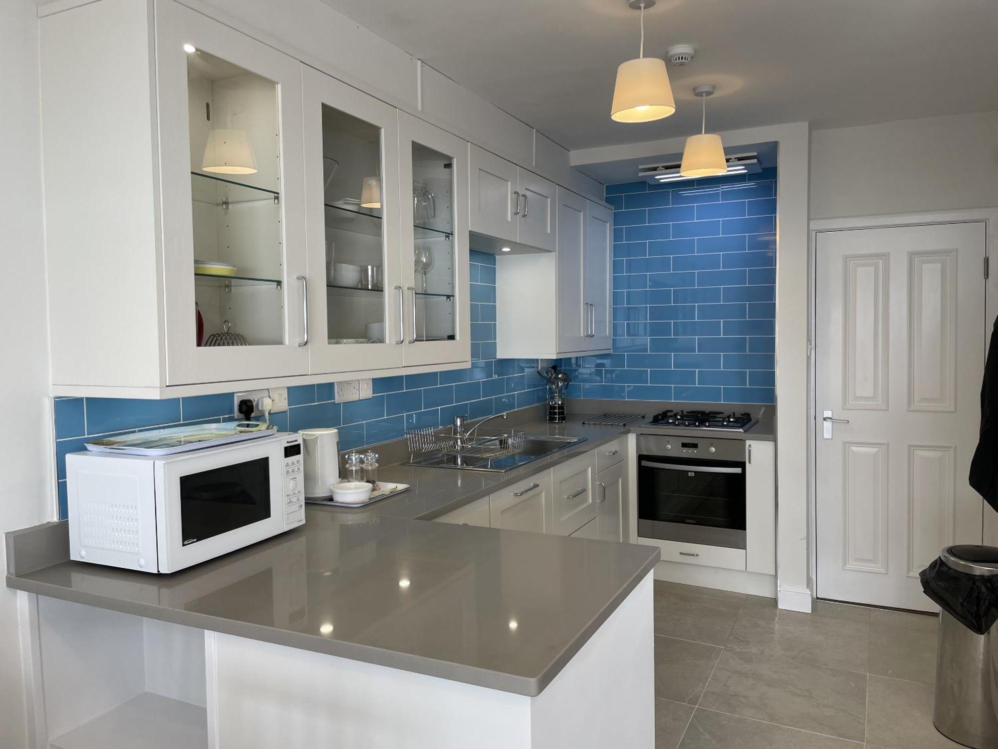 Lovely Seafront 2 Bedroom Apartment 4 阿伯蒂费 外观 照片